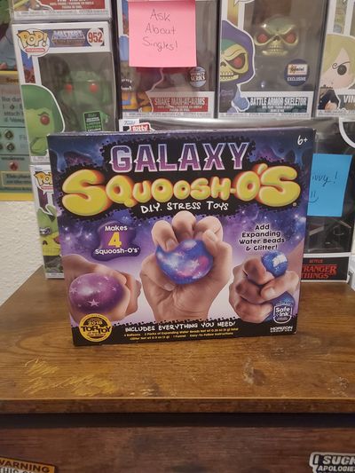 Galaxy Squoosh-O'S D.I.Y. Stress Toys