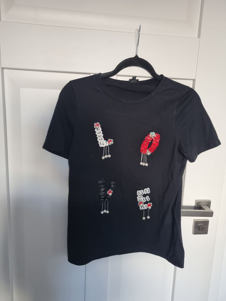 Black Short Sleeve T-Shirt With Sequin Designs