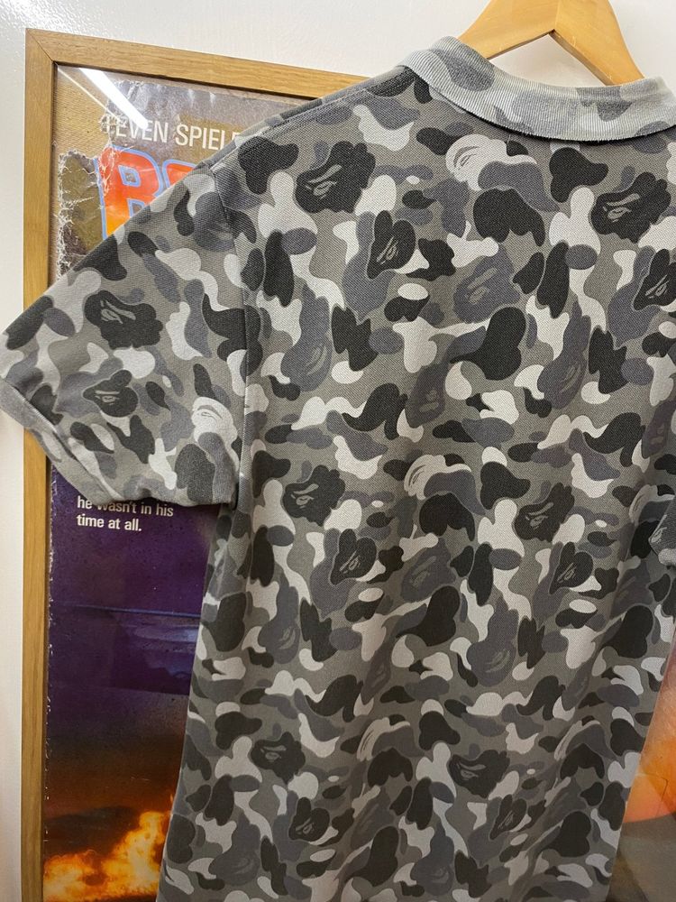 2000s A Bathing Ape Monochrome Camo Polo Shirt obraz 8