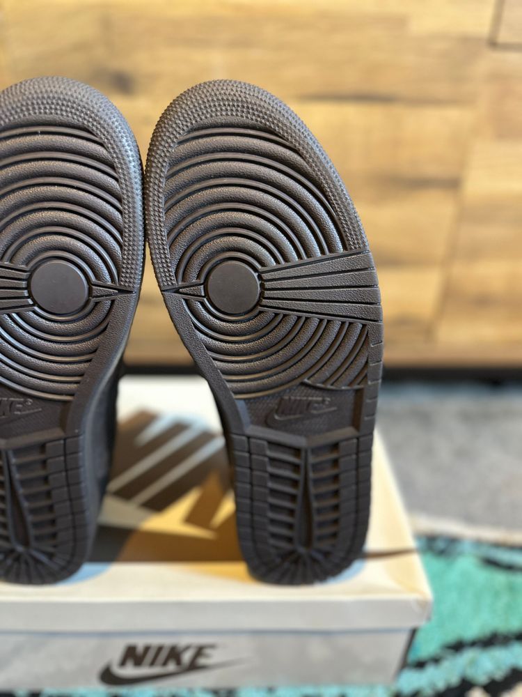 Nike Air Jordan 1 Travis Scott “Velvet Brown” U.K. 12 image 5
