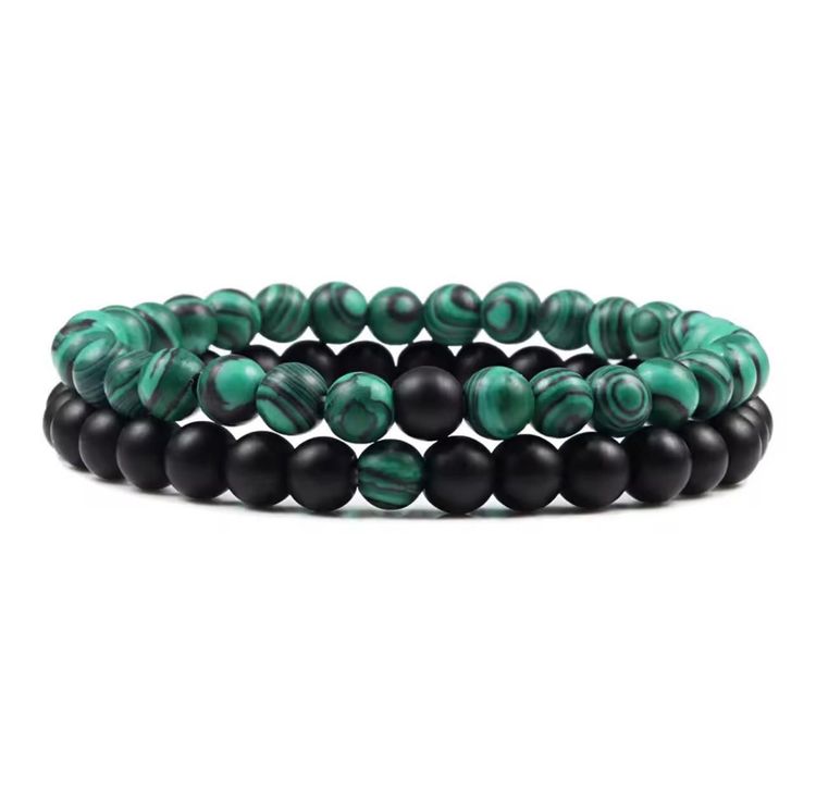 Green And Black Beaded Bracelets obraz 1