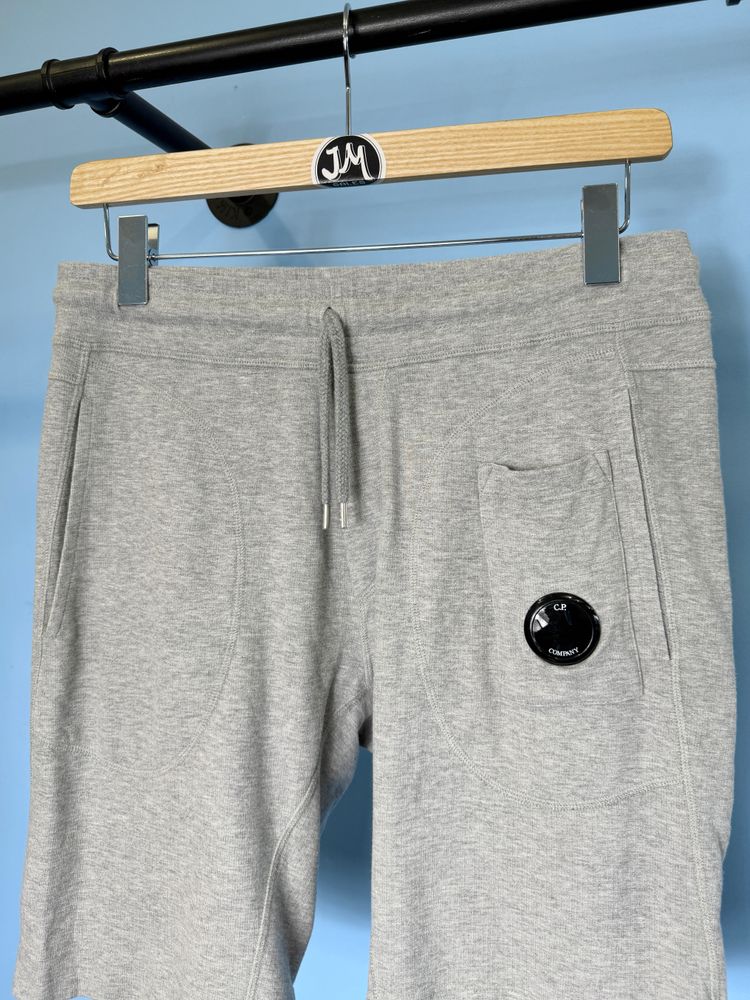 Medium C.P. Company Grey Cargo Jogger Shorts 32W 34W obraz 2
