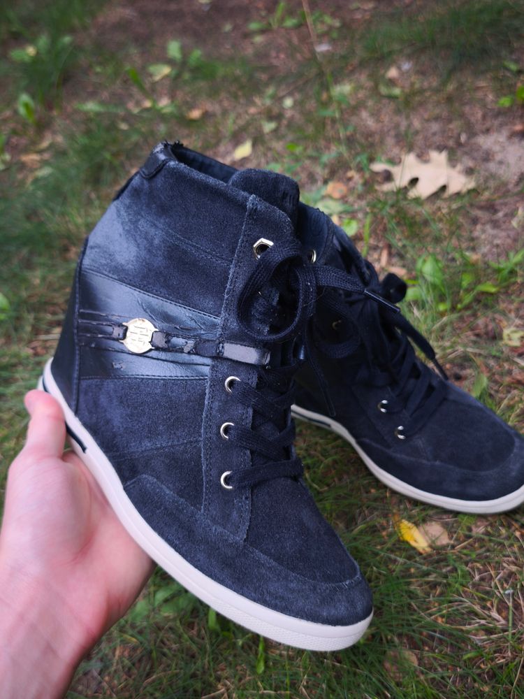 Tommy Hilfiger Wedge Sneakers image 9