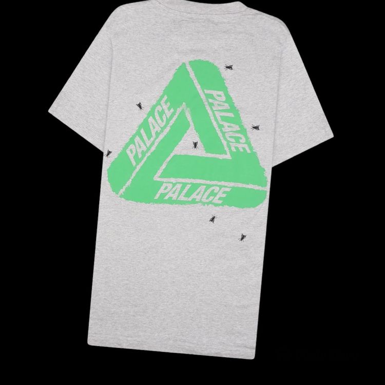 Palace 'Fly' Tee, new/never worn, large.