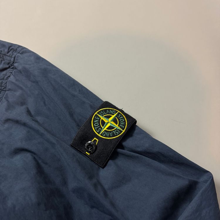 Immagine di Stone Island Navy Lined Naslan Light Safari Overshirt - Medium 5