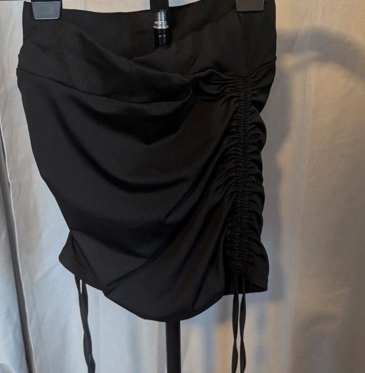 Shein Ruched Bandeau Tube Top Black Strapless Crop Top Extra Small XS Y2K image 8