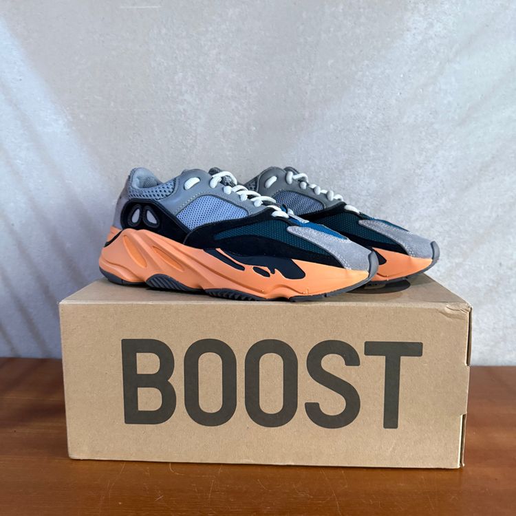 Yeezy 700 Boost | GW0296 | Wash Orange / Multi | UK 5.5 / US 6 image 2
