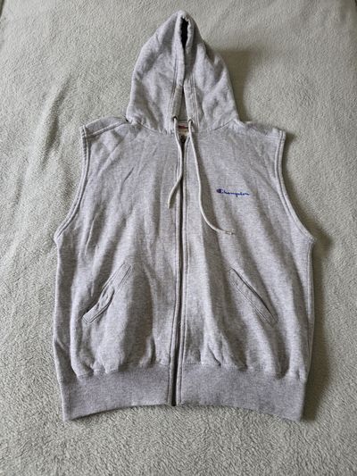 Champion Sleeveless Zip-Up Hoodie