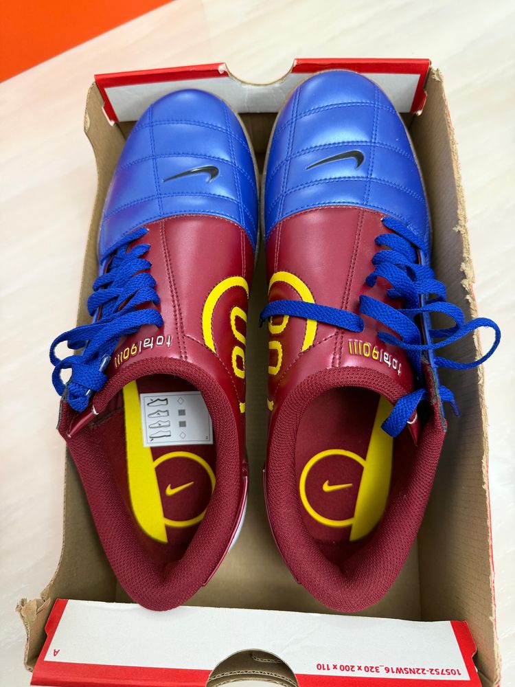 Nike Total 90 Football Shoes image 2