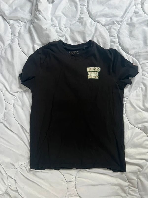 Guess Black Graphic T-Shirt