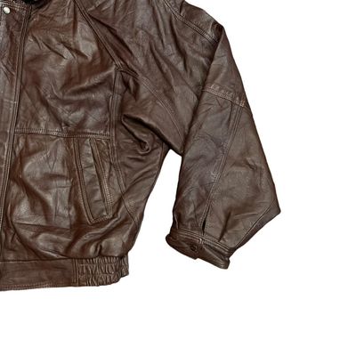 LEATHER JACKET 3
