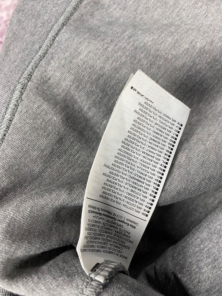 Immagine di Nike Grey Camo Hooded Zip-Up Jacket 5