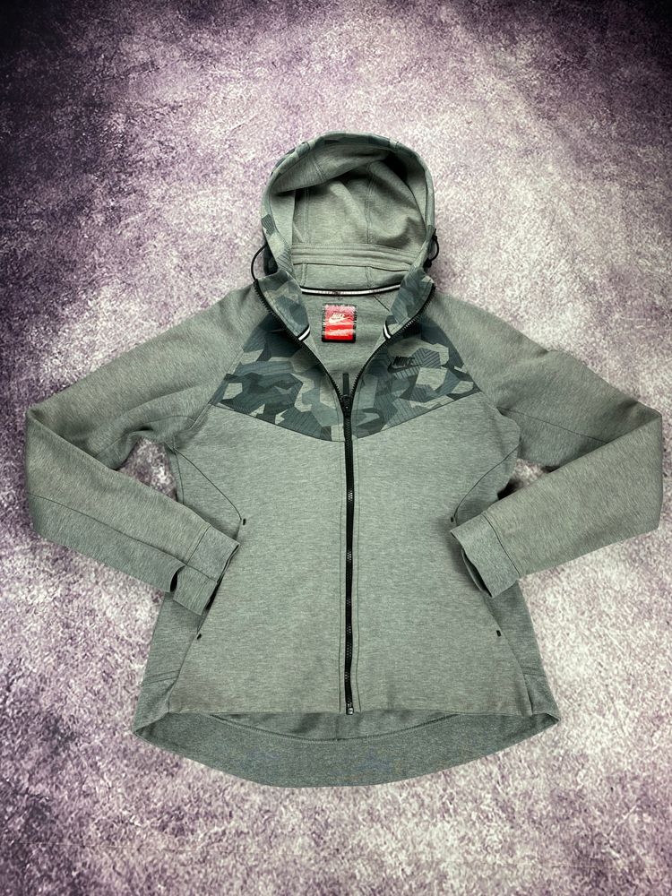 Immagine di Nike Grey Camo Hooded Zip-Up Jacket 10