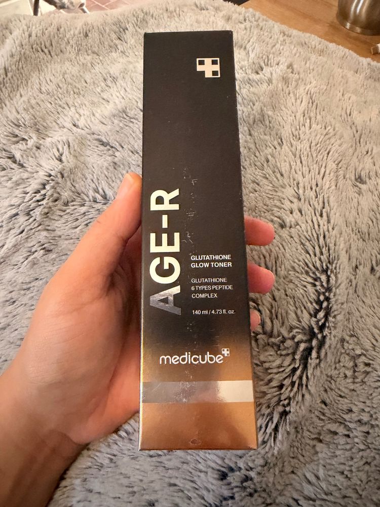 Other Medicube Age-R Glutathione Glow Toner product image