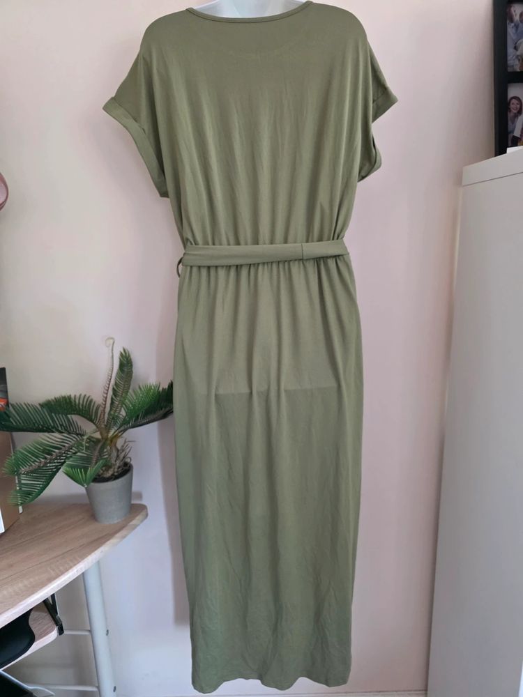 Immagine di Shein Curve Khaki Green Rolled Sleeve Belted Tulip Hem Midi Dress (Size 0XL / UK 16) 👗 2