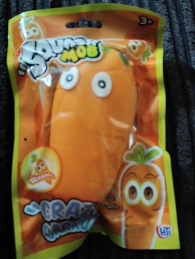 Squash Mob Crazy Carrot Toy