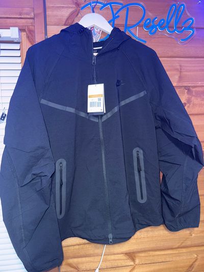 Nike Tech WindbreakerJacket Size Small