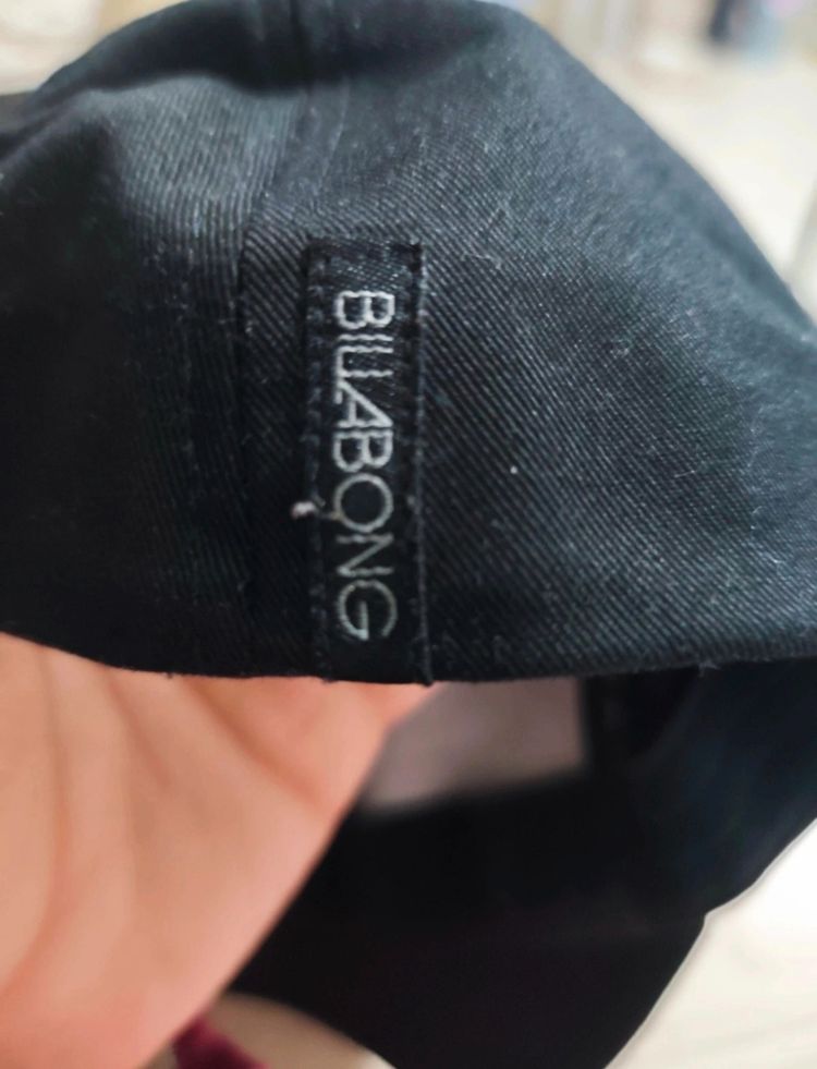 Billabong Black Cap 7