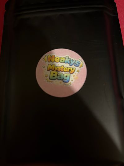Neakys Mystery Pack Bag