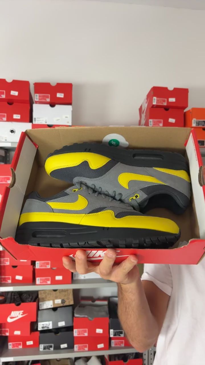 Nike Nike Air Max 1 ‘Batman’ product image