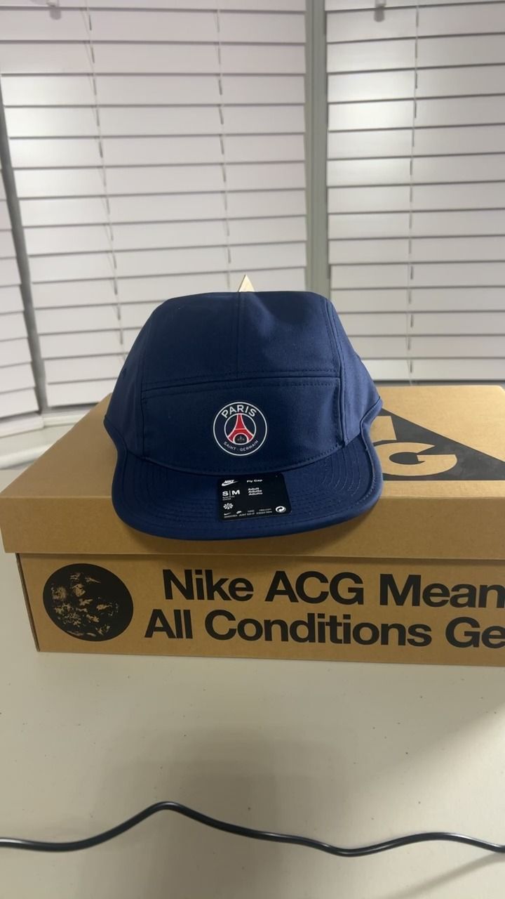 PSG HAT SIZE  S|M ADULT UNISEX CAP