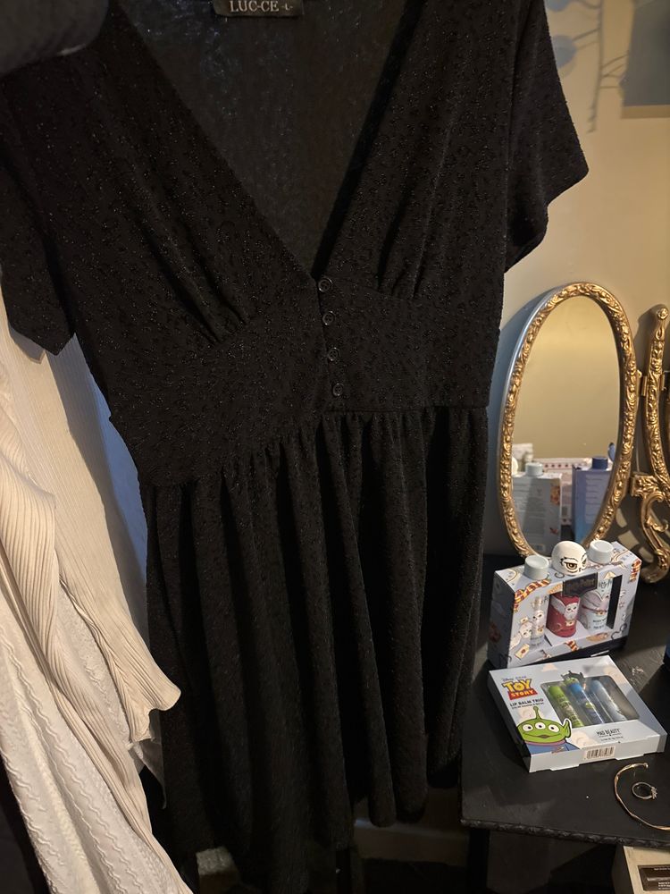 Other Luce-ce Black Dress size L  product image