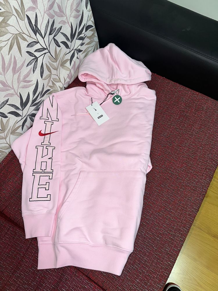 Supreme X Nike Hoodie 2