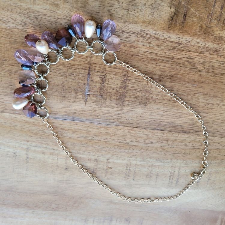 Gold-Tone Chain Necklace With Pink And Pearl Beads imagen 2