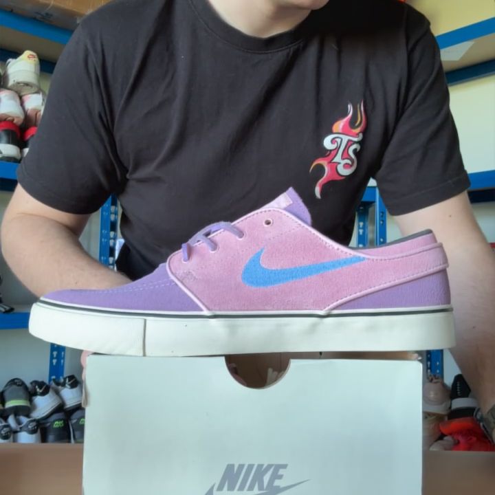 Nike UK8 product image