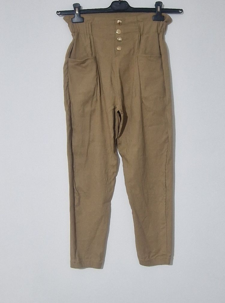 Other High-Waisted Beige Pants product image