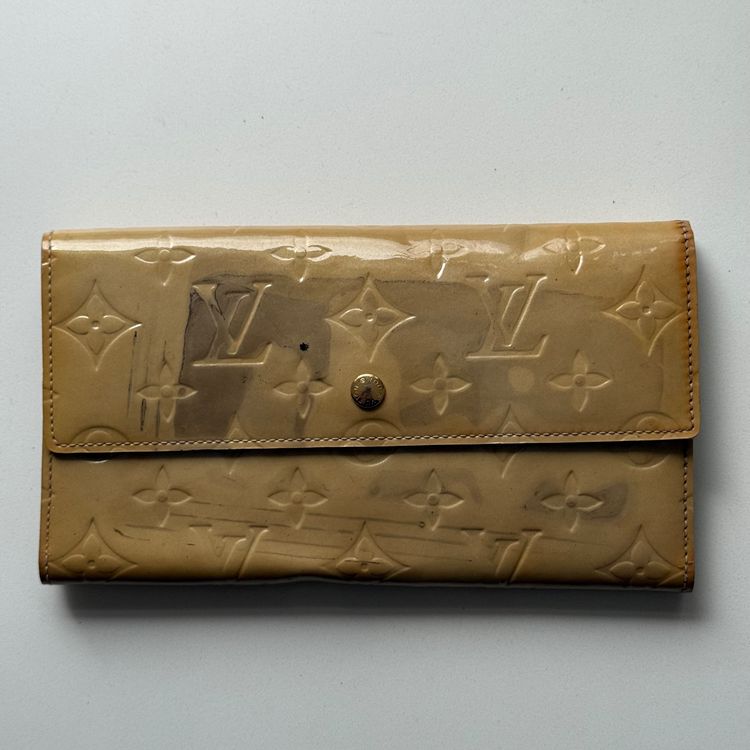 Louis Vuitton Louis Vuitton Beige Monogram Patent Leather Wallet product image