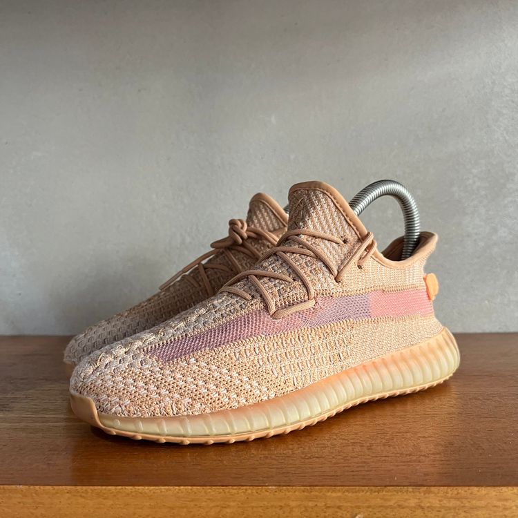 YEEZY BOOST 350 V2 | Mono Clay | Code: EG6872 |  UK 2 / US 2.5 image 4