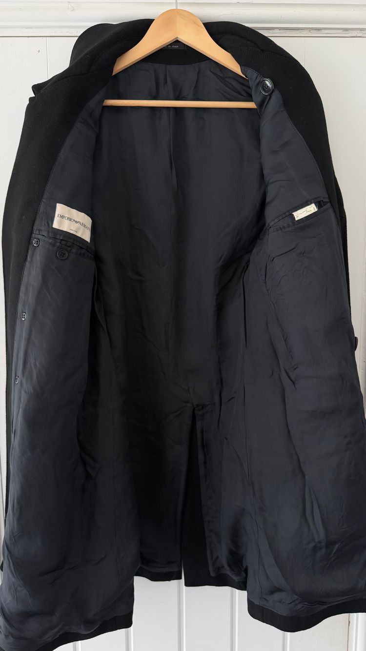 Immagine di Emporio Armani 1990s Double Breasted Peaked Lapel Wool Coat - Size S 11