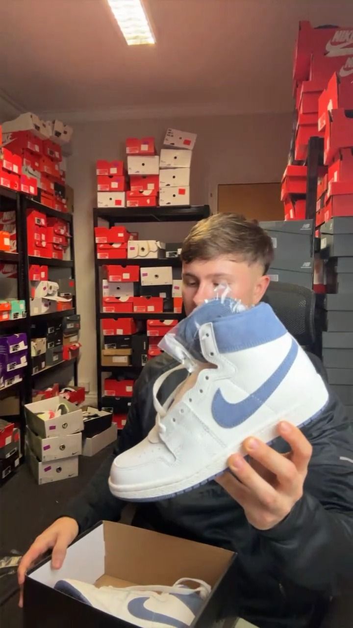 Jordan UK 5.5 JORDAN AIR SHIP RRP £160 product image