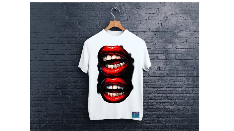 Immagine del prodotto Other White T-Shirt With Red Lips Graphic
