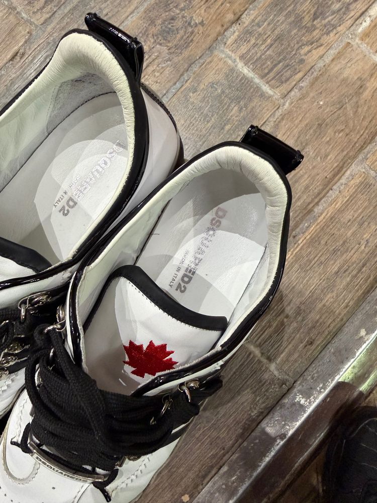 Dsquared2 White And Black Sneakers image 3