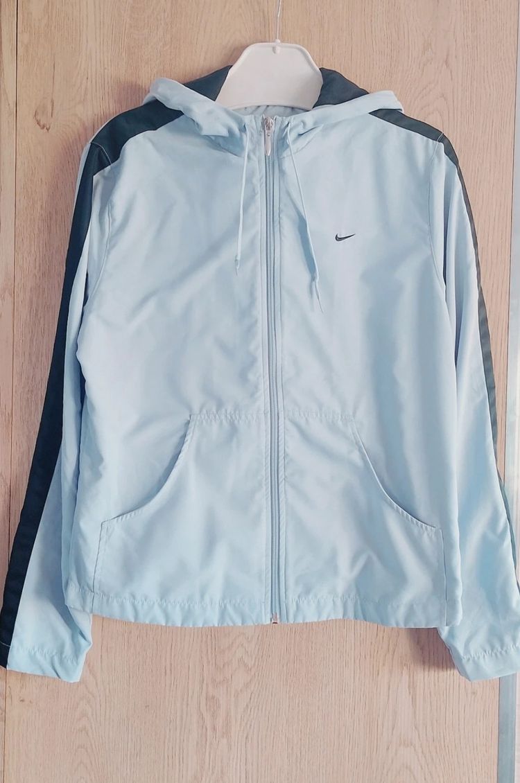 Nike Damska błękitna kurtka Nike S Nike Light Blue Hooded Jacket product image