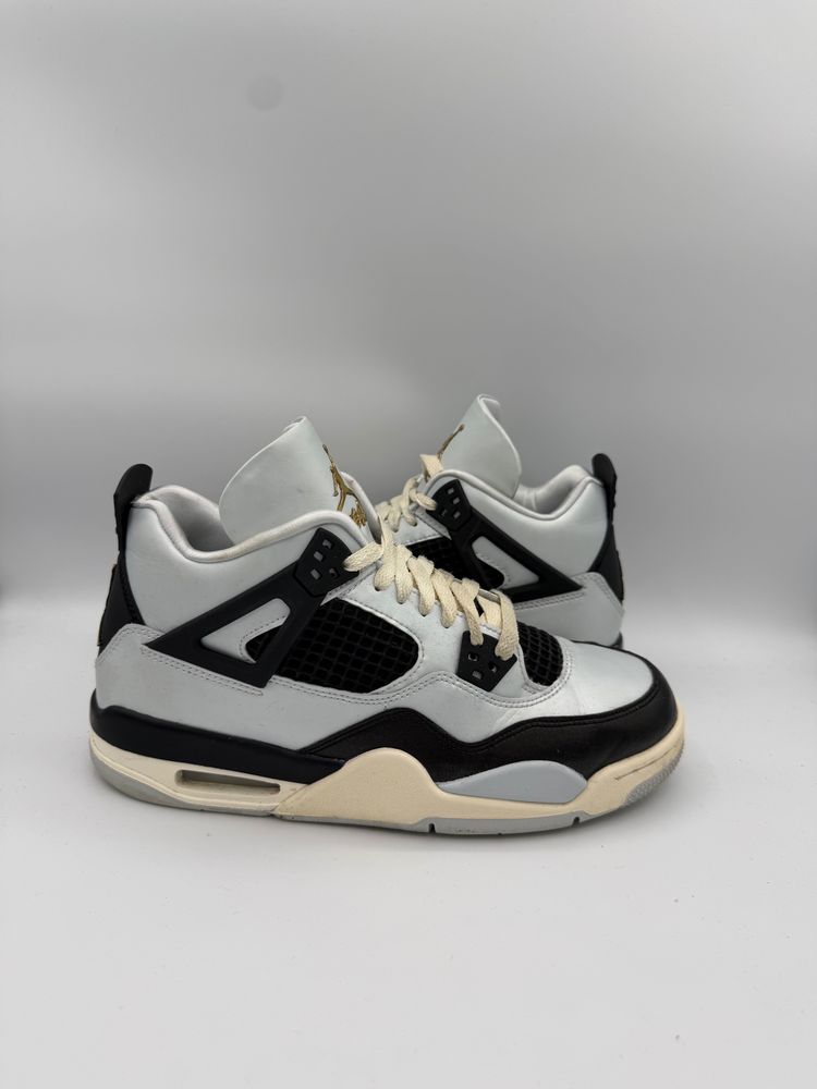 JORDAN 4 PLATINUM 40