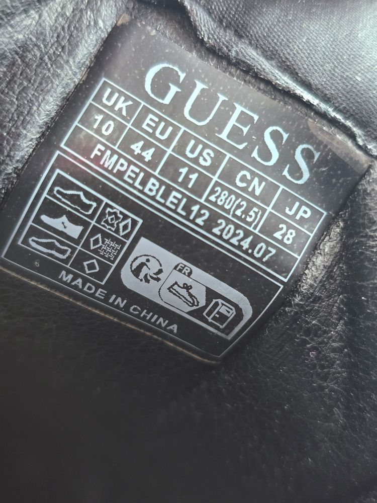 Guess Black And Gold Sneakers image 7