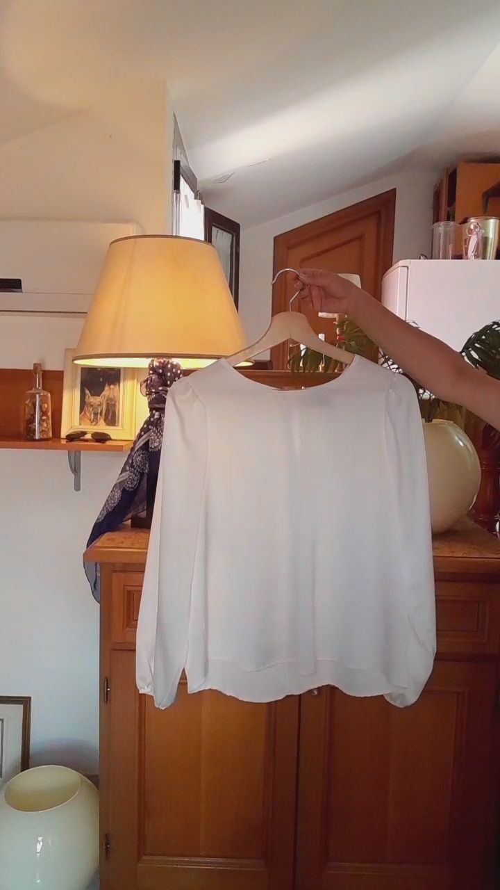 Unknown Long-Sleeve Blouse product image