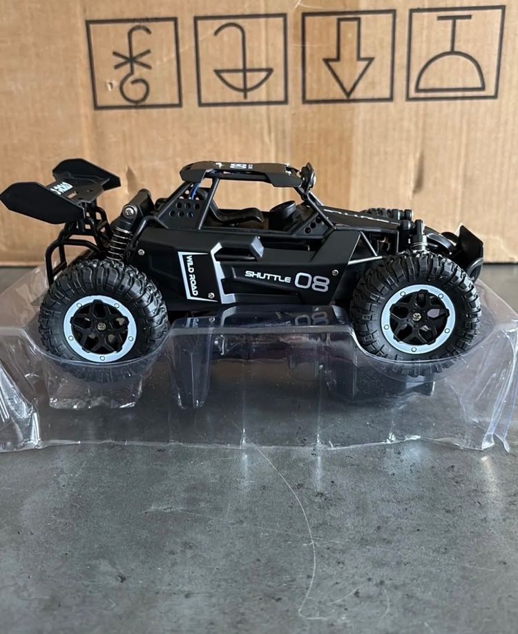 1:16 Scale R/C Full Function Alloy High Speed Car image 3