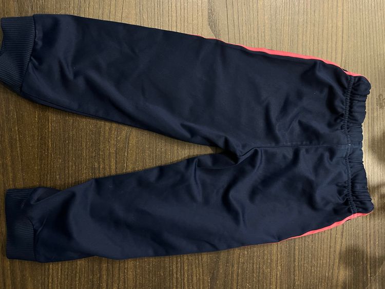Adidas Kids Navy Blue Track Pants With Pink Stripes imagen 4