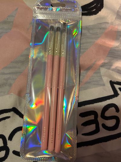 Plouise Set Of Three Makeup Brushes #1