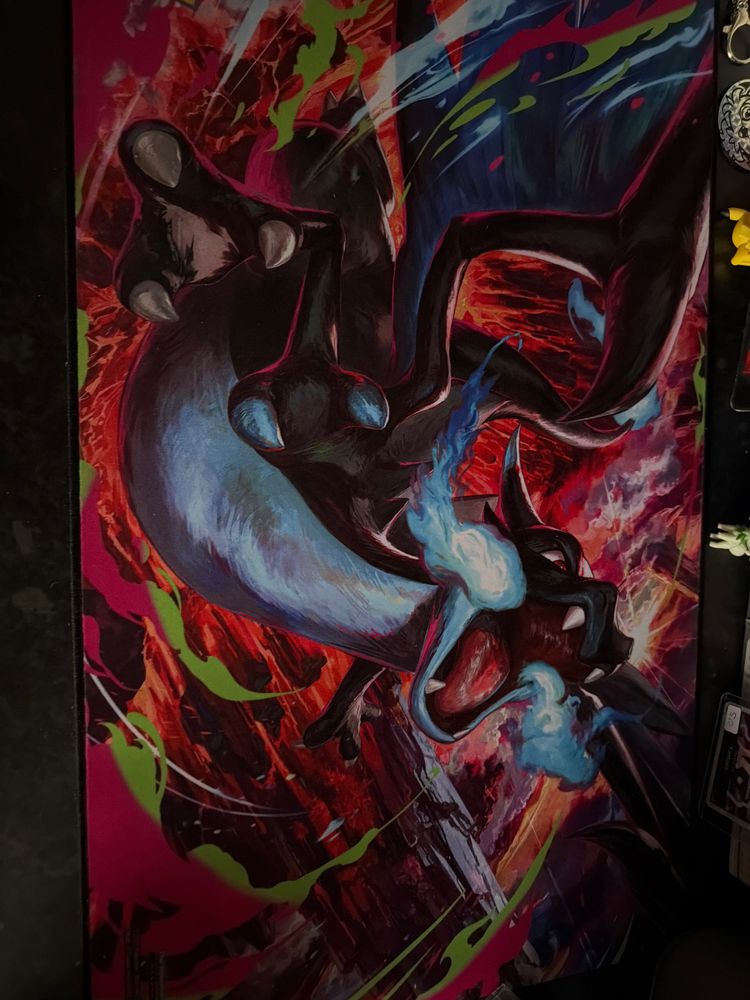 Immagine di Colorful Printed Fabric With Dragon Design 1