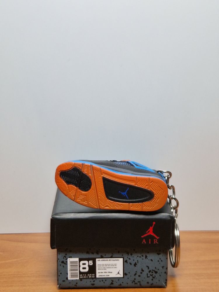 Jordan 4 Keychain 5