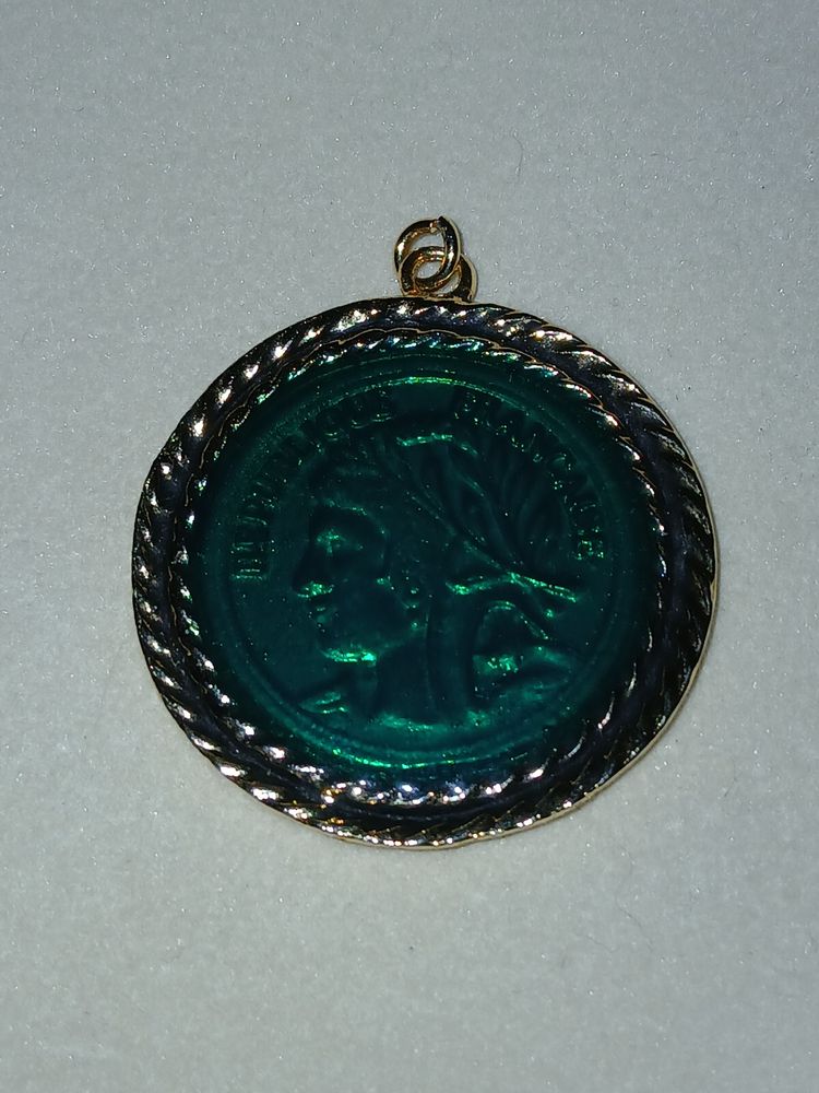 Vintage Emerald Green Glass 'République Française' Intaglio Coin Pendant image 2