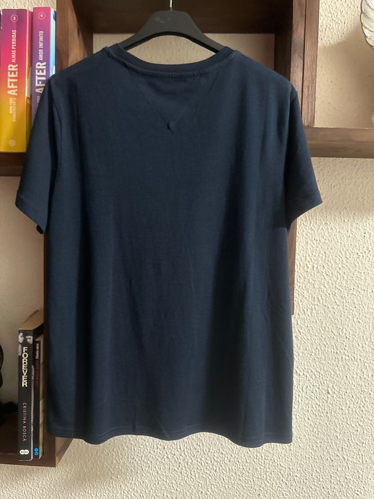 Tommy Hilfiger Navy Blue T-Shirt image 2