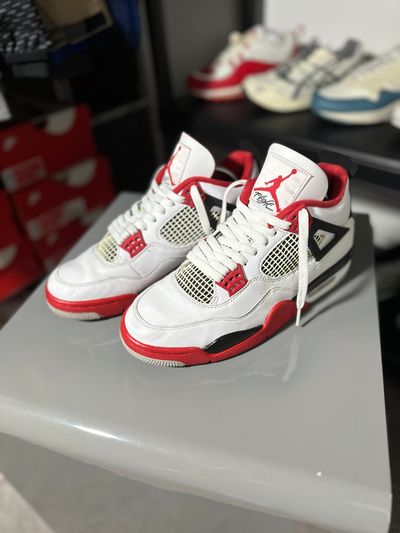 Nike Air Jordan 4 Retro ‘Fire Red’ UK8
