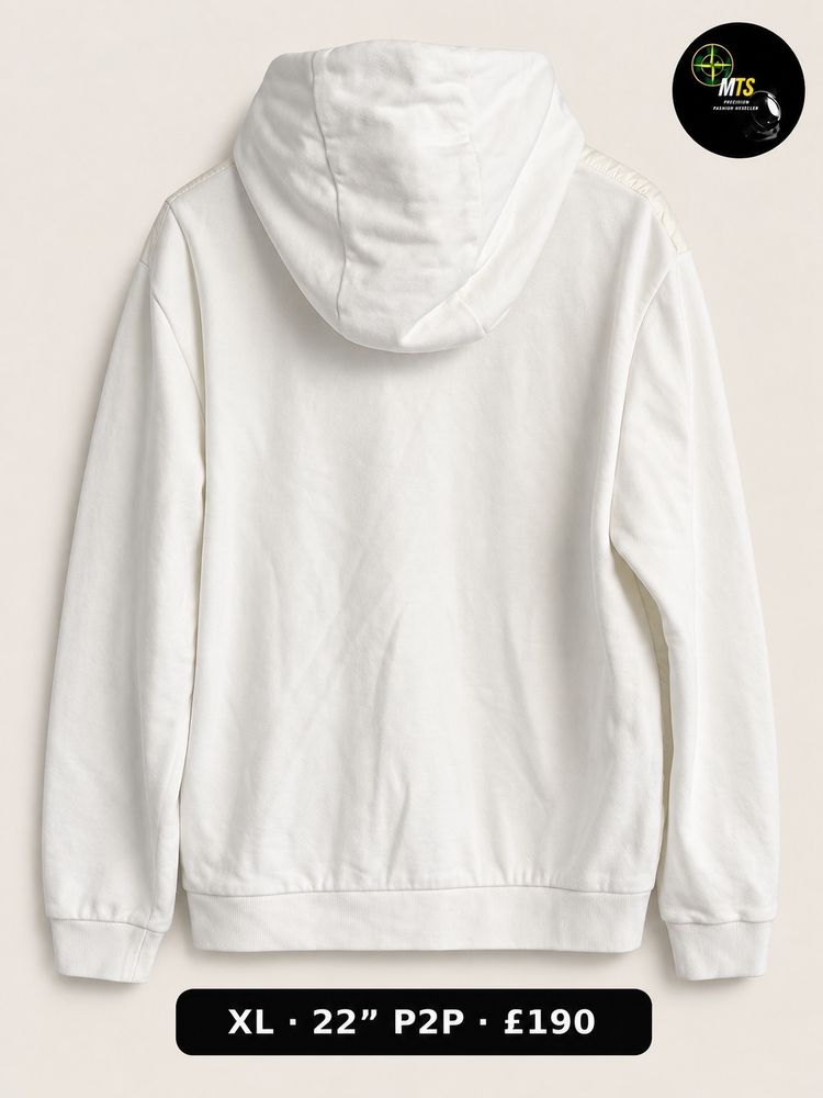 Immagine di 2504 Moncler White Hooded Jacket 22” p2p 2