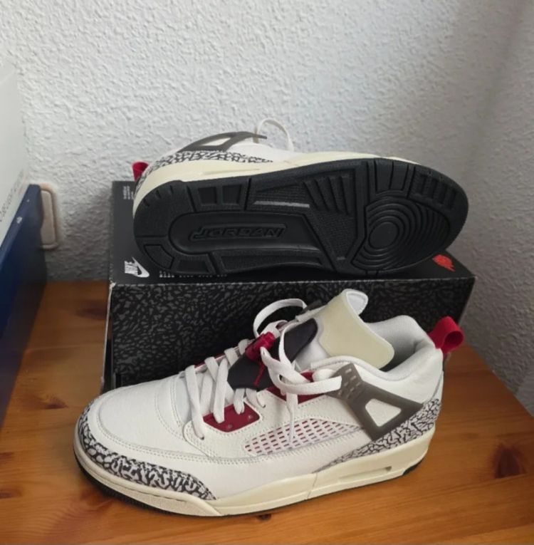 Jordan Spizike Low Sneakers image 3